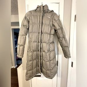The North Face 550 Puffer Parka